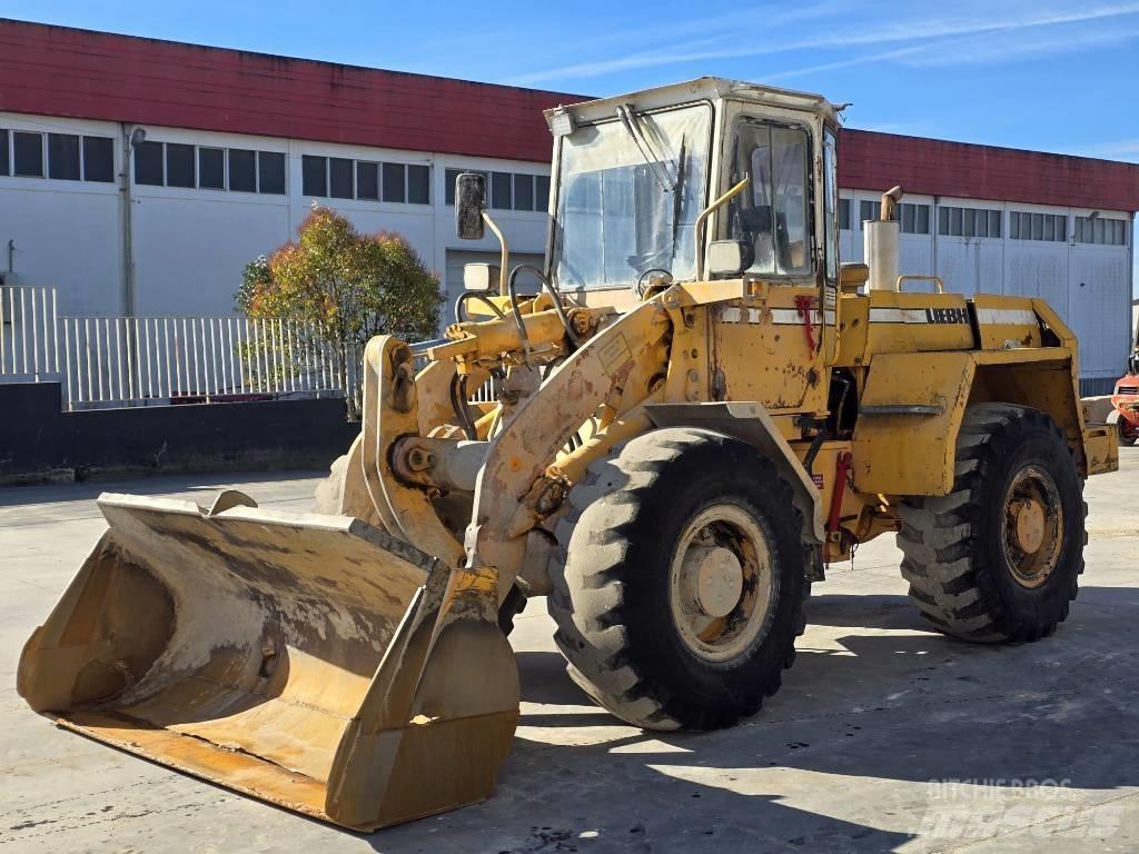 Liebherr L521 Pale gommate