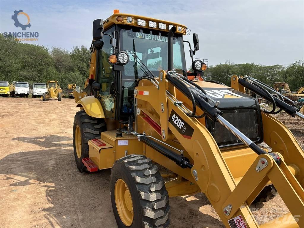 CAT 420F2 Terne