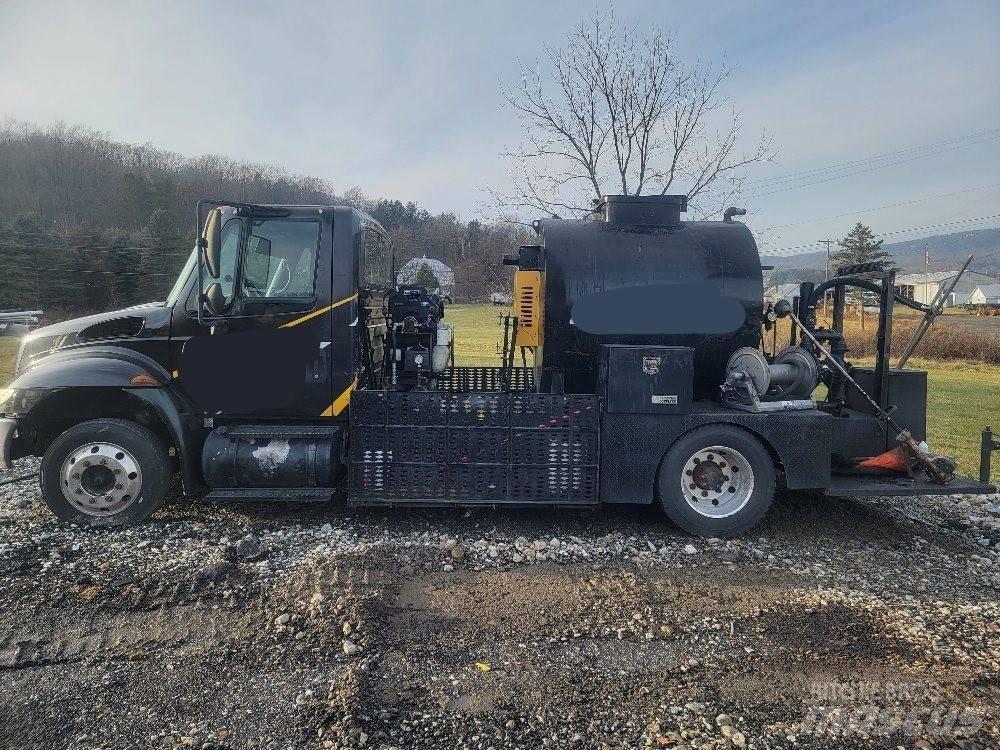 International 4300 Camion altro