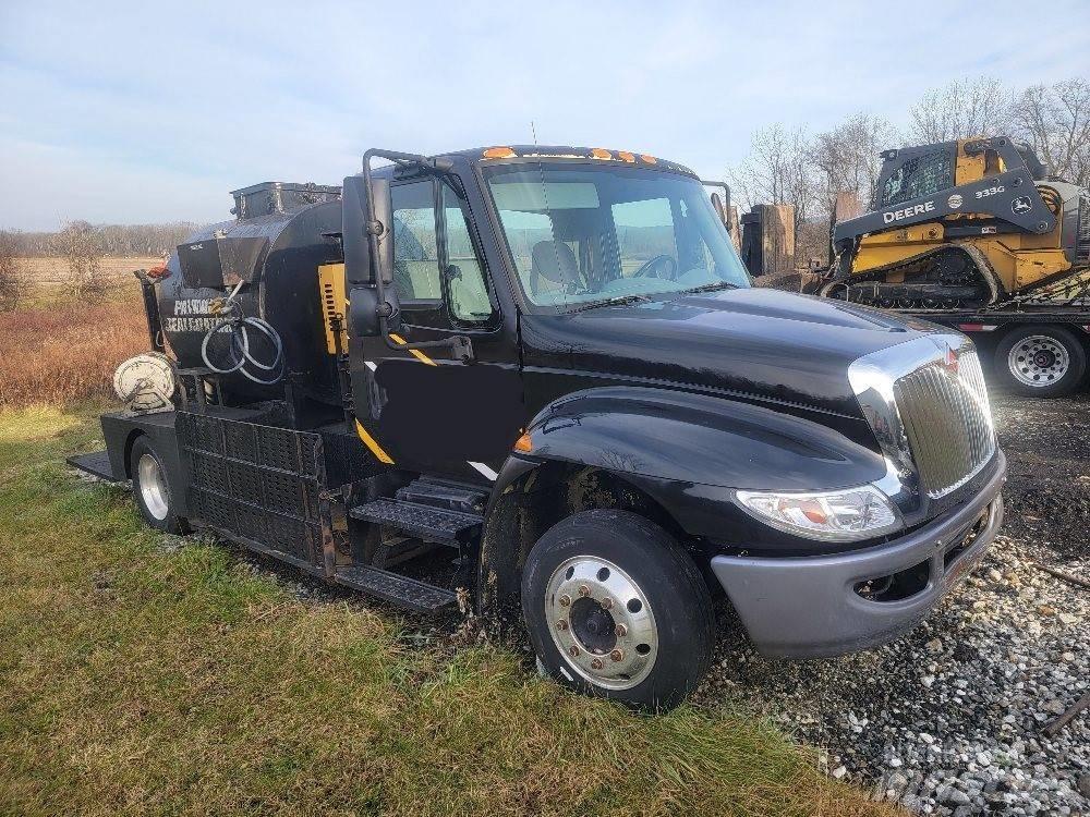 International 4300 Camion altro