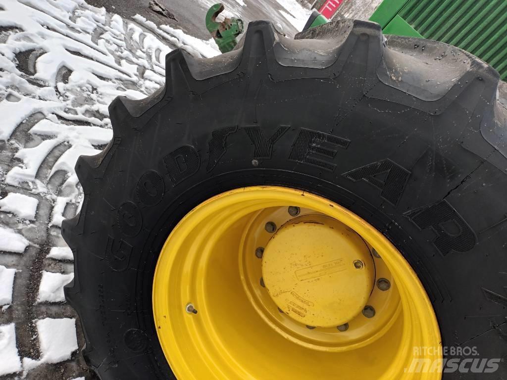 John Deere 4755 Trattori
