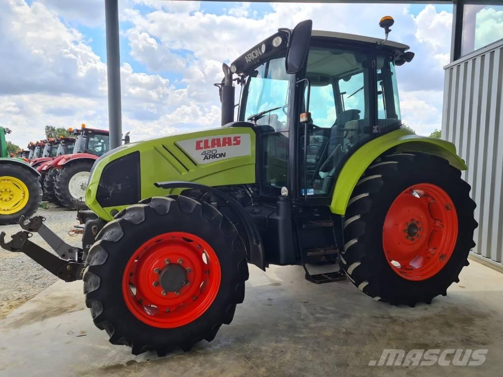 CLAAS Arion 420 Trattori