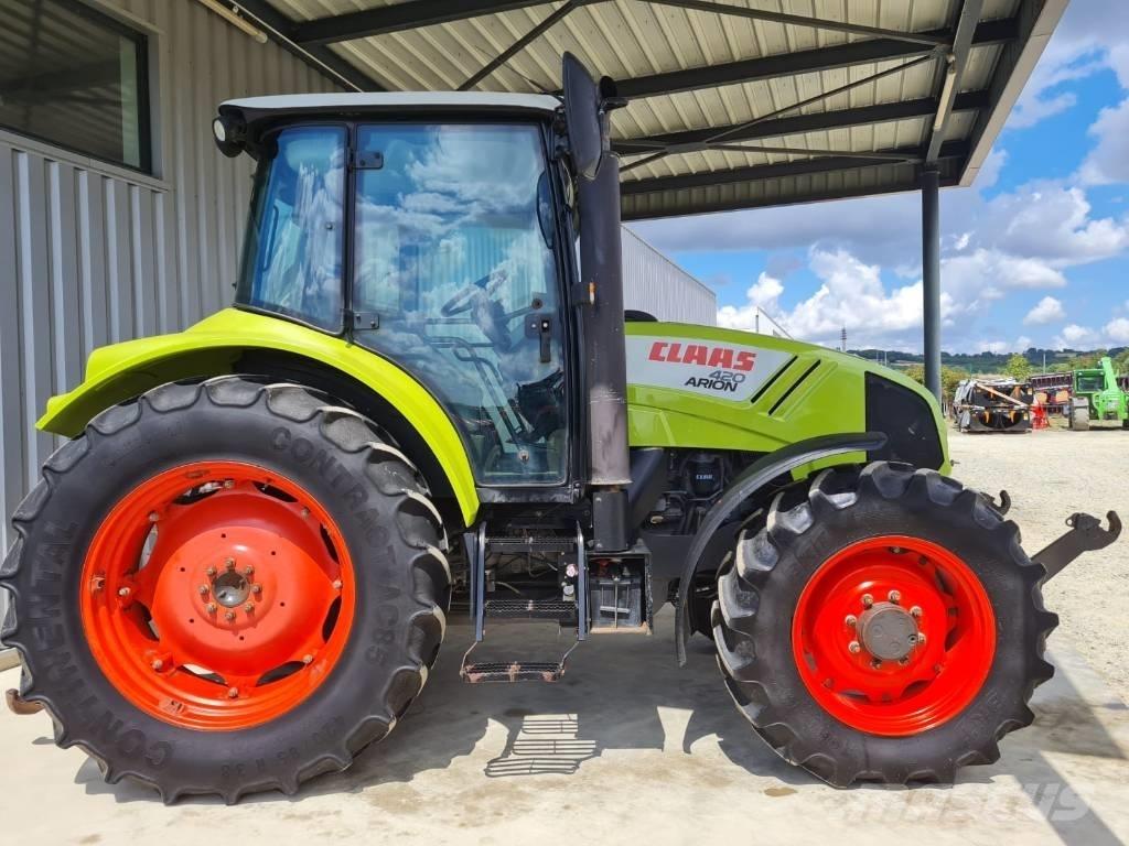 CLAAS Arion 420 Trattori
