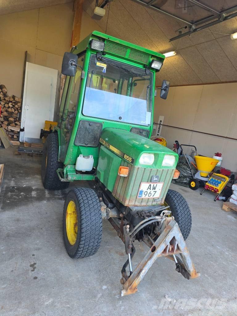 John Deere 855 Trattori compatti