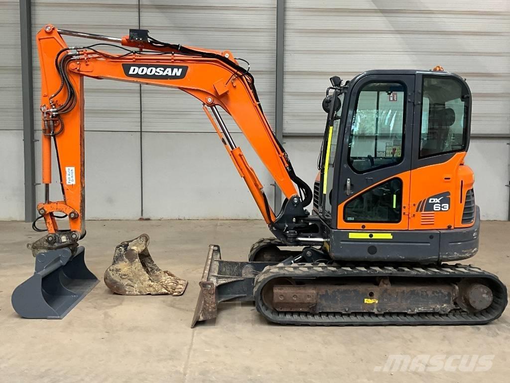 Doosan DX 63-3 Miniescavatori