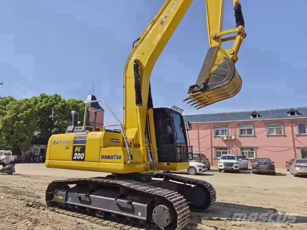 Komatsu PC 200-8 Escavatori cingolati