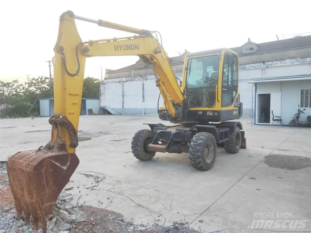Hyundai R60W-7 Escavatori gommati