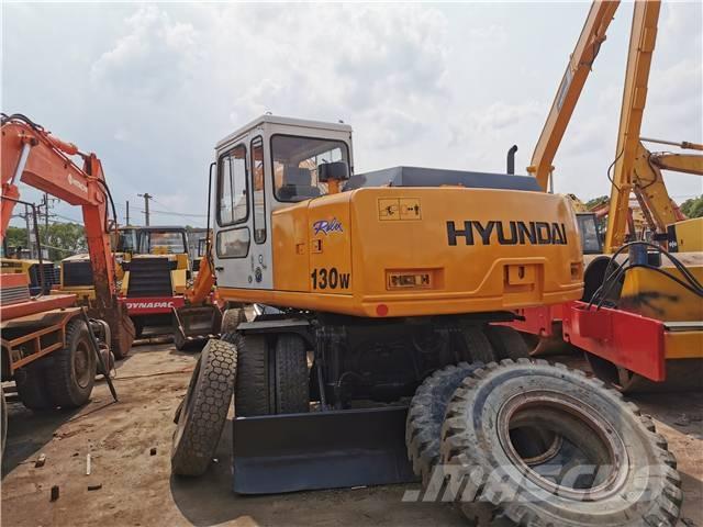 Hyundai R130WD Escavatori cingolati