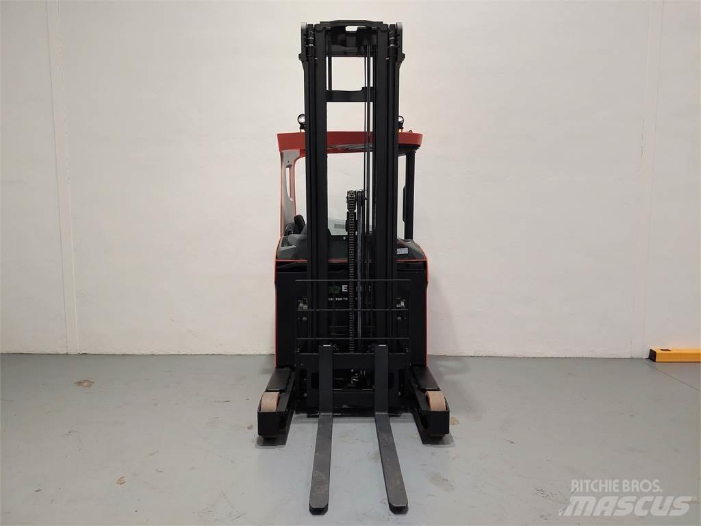 BT RRE 140 HC Carrello retrattile