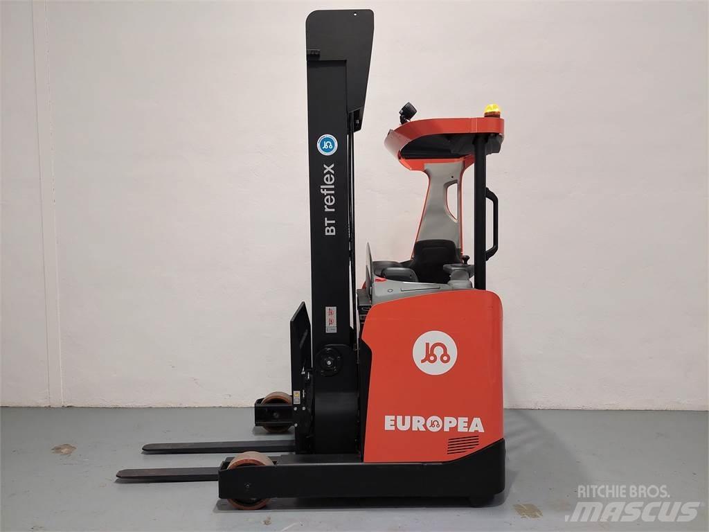 BT RRE 140 HC Carrello retrattile