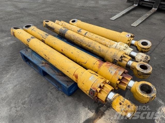CAT 325 D Componenti idrauliche