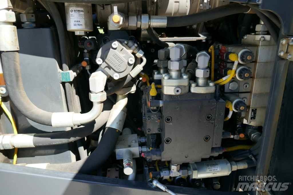Bomag BF 200 C-2 Macchinari piccoli per asfalto