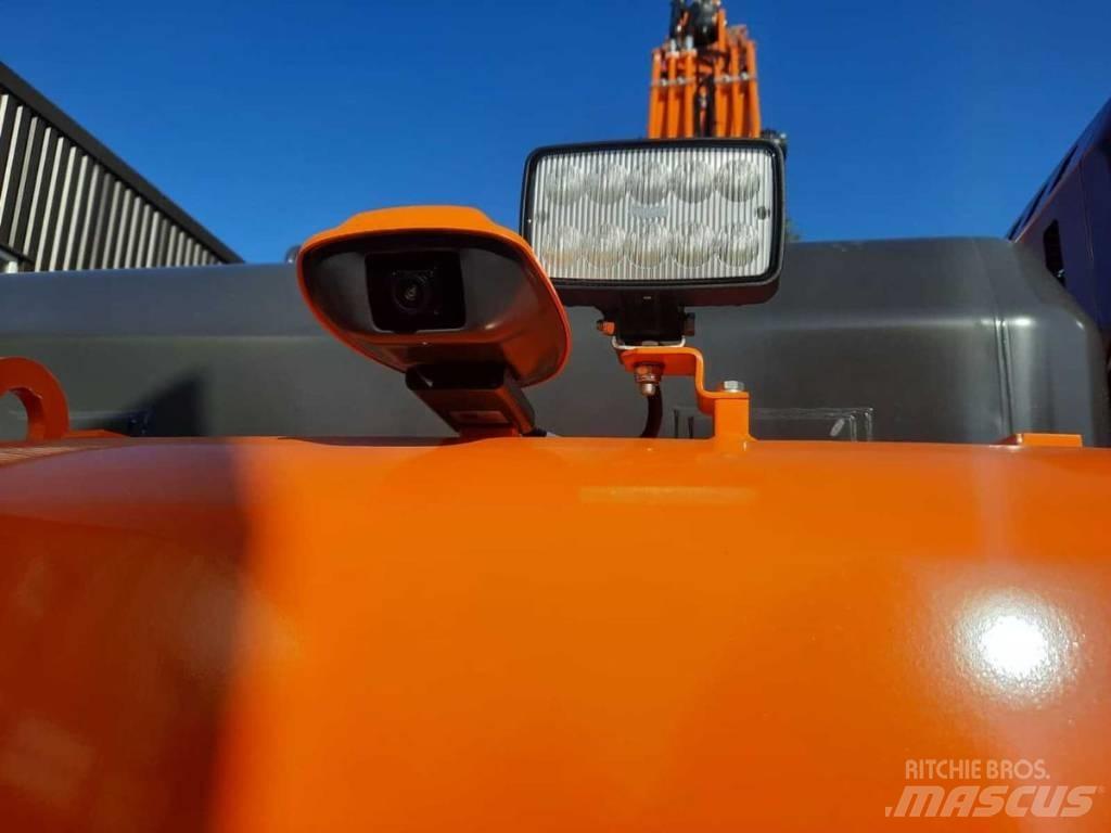 Doosan Dx225LC-7 Escavatori cingolati
