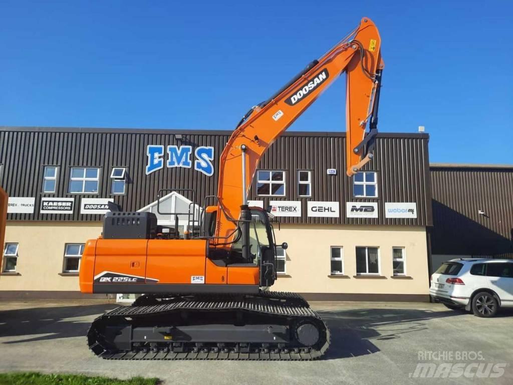Doosan Dx225LC-7 Escavatori cingolati