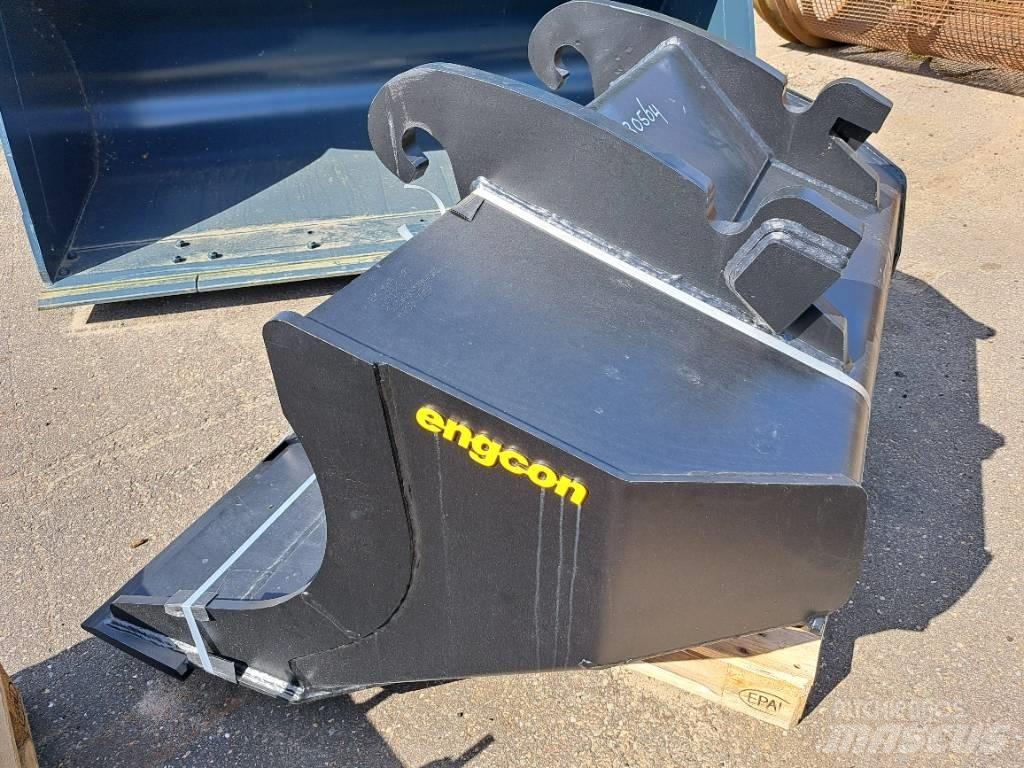Engcon GB15, CW30 Benne