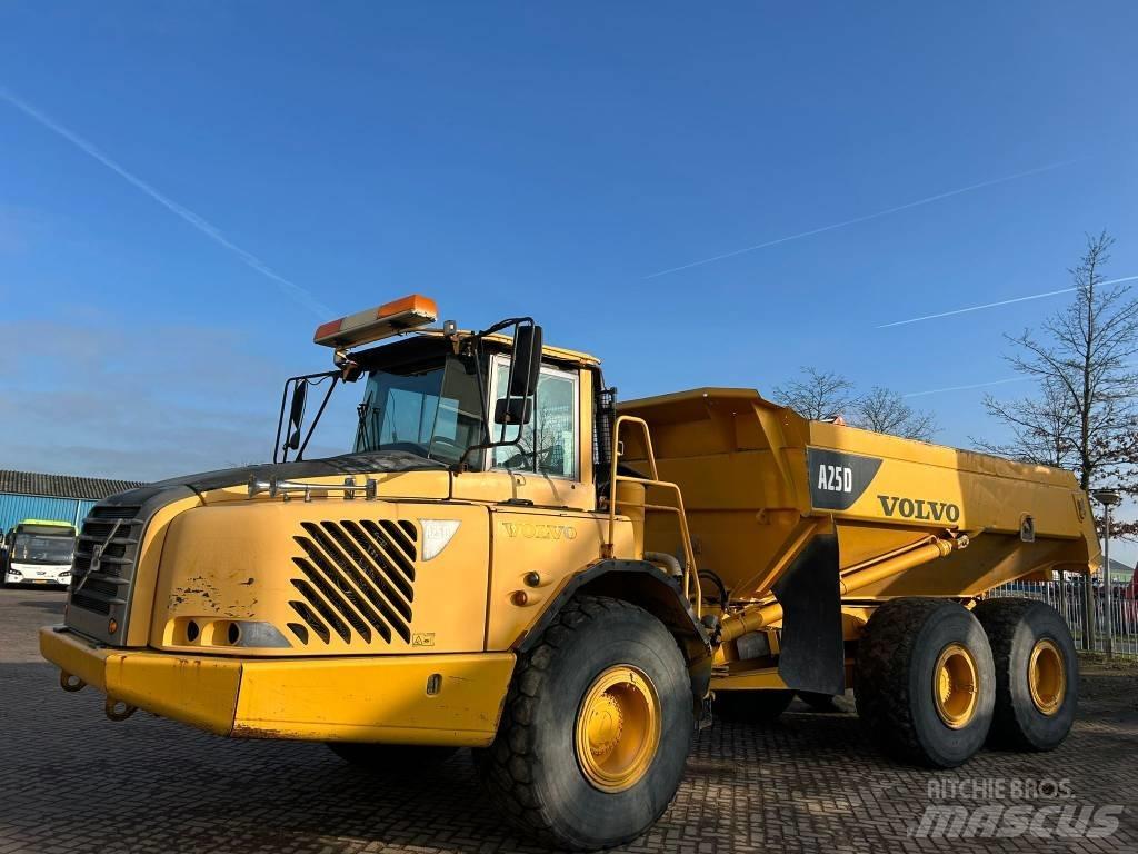 Volvo A 25 D Dumpers articolati