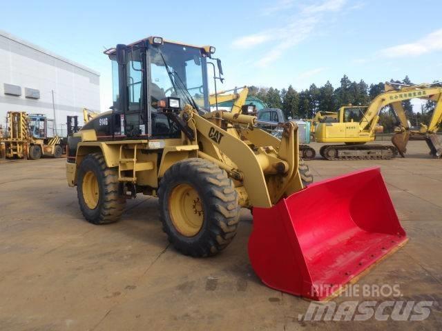CAT 914 G Pale gommate