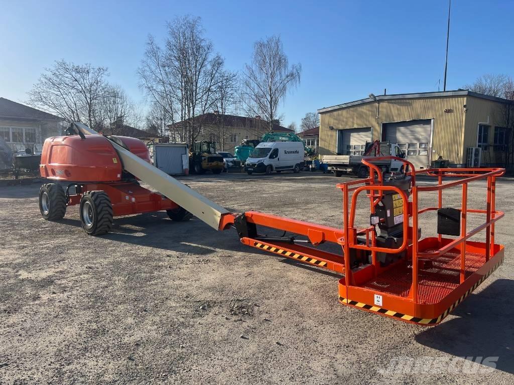JLG 460 SJ Piattaforme a braccio articolato
