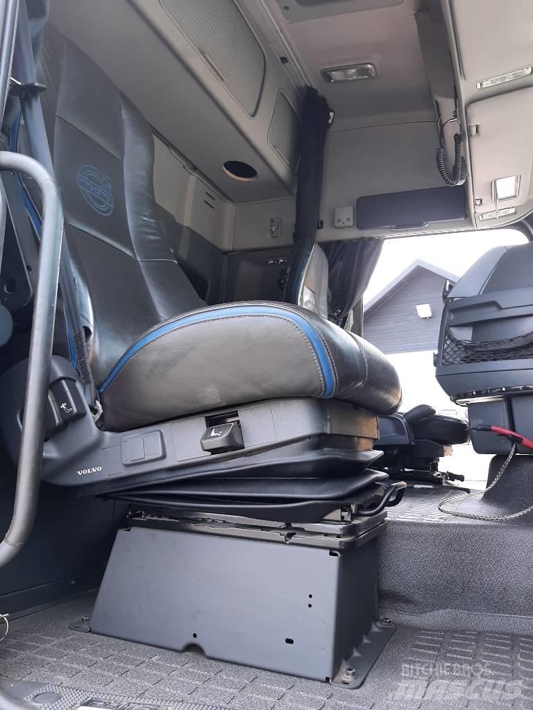 Volvo FH 16 Camion trasporto legname