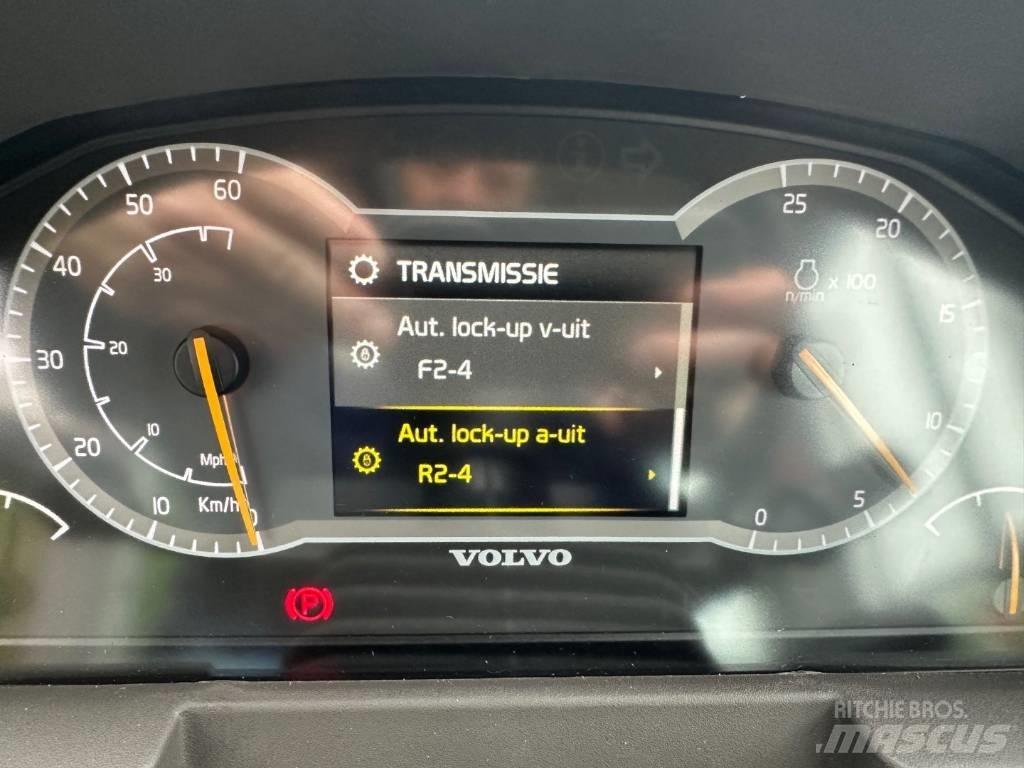 Volvo L 60 H Pale gommate