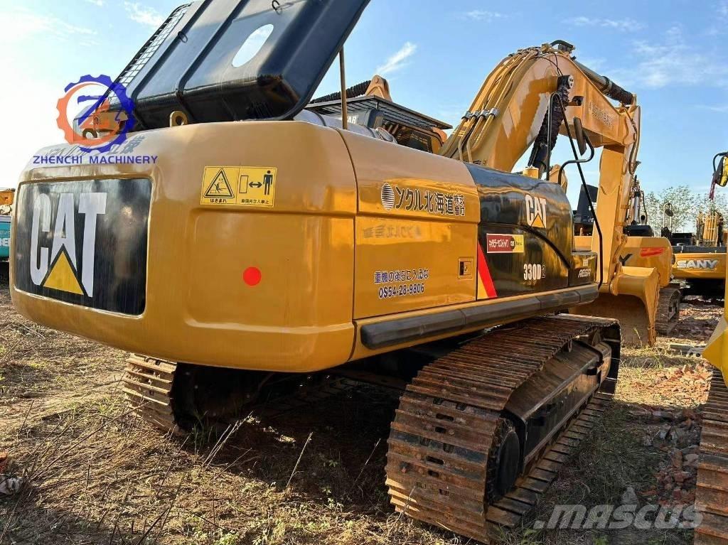 CAT 330 D2 LC Escavatori cingolati