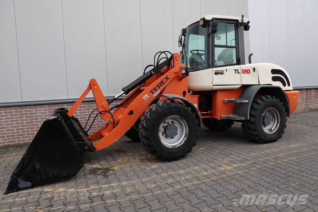 Terex TL120 Pale gommate