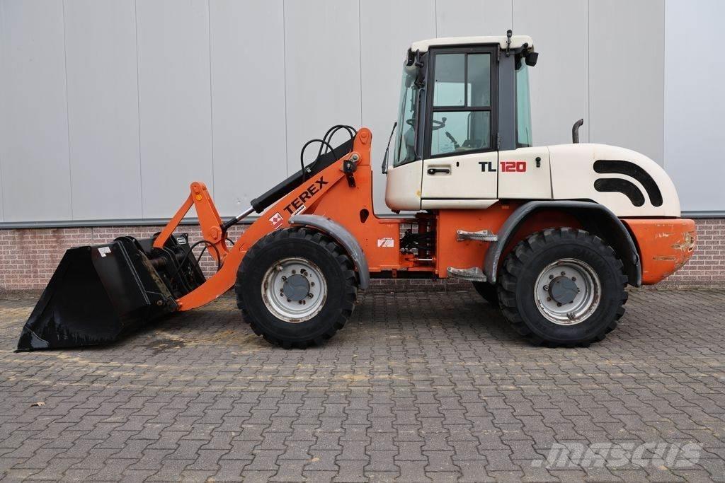 Terex TL120 Pale gommate