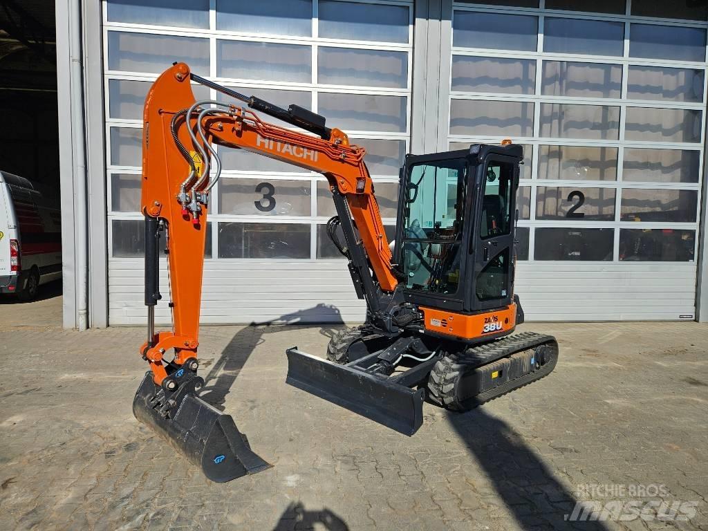 Hitachi ZX38U-6 Miniescavatori