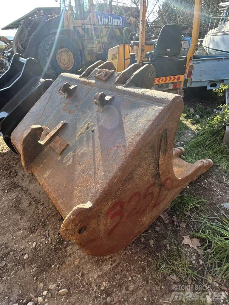 CAT 325 D L Escavatori cingolati