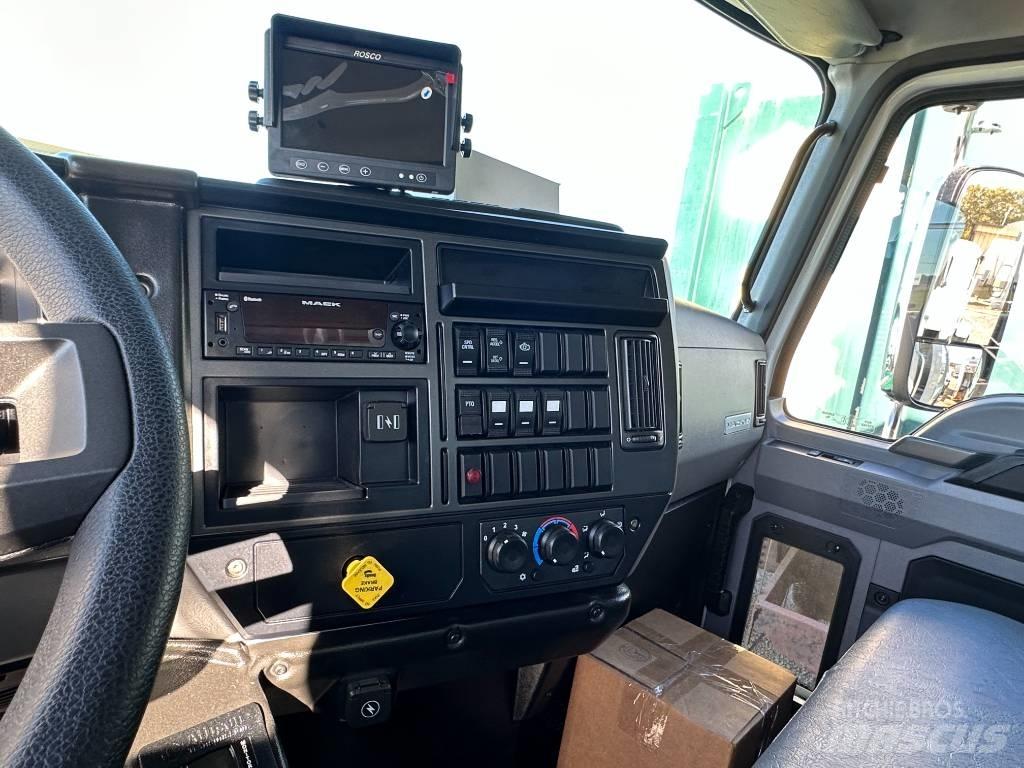 Mack MD6 Camion dei rifiuti