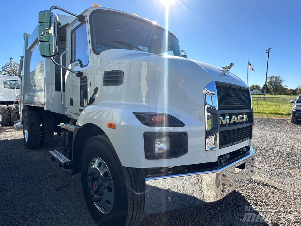 Mack MD6 Camion dei rifiuti
