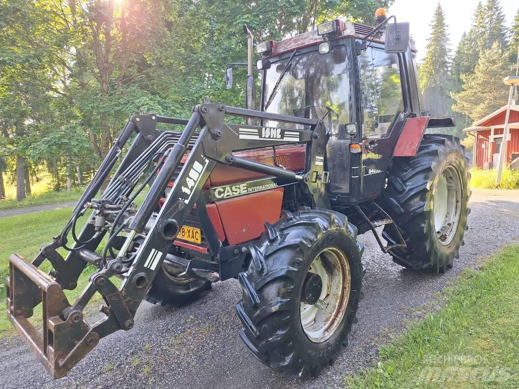 Case IH 845 XL Trattori