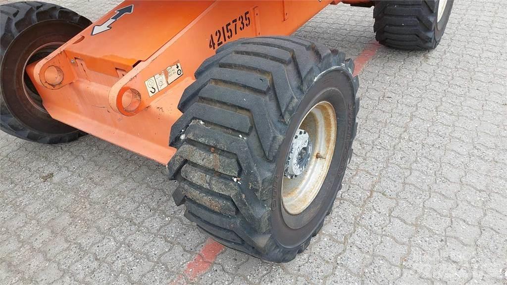 JLG 450AJ Piattaforme a braccio articolato