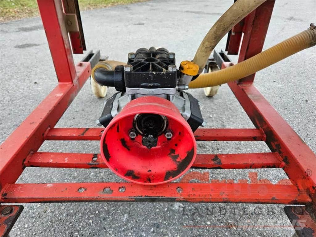 Schmotzer 800 l Irroratrici trainate