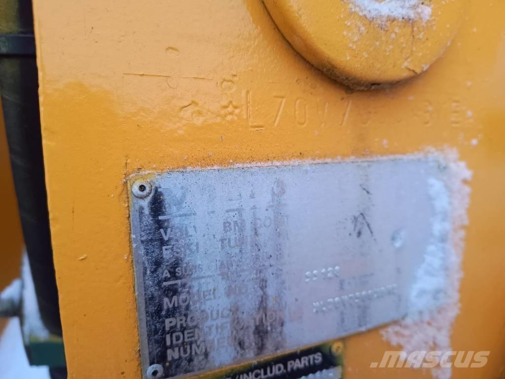 Volvo L70 Pale gommate