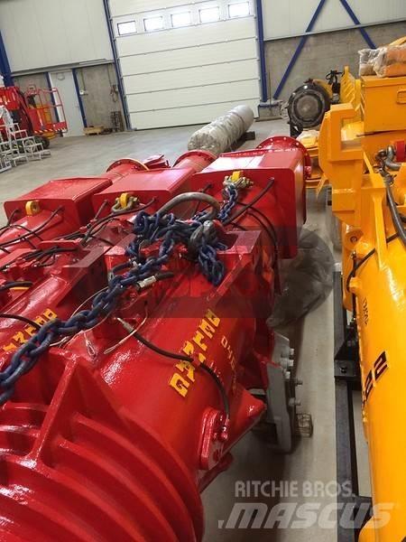 Delmag D46-32 Martelli Diesel