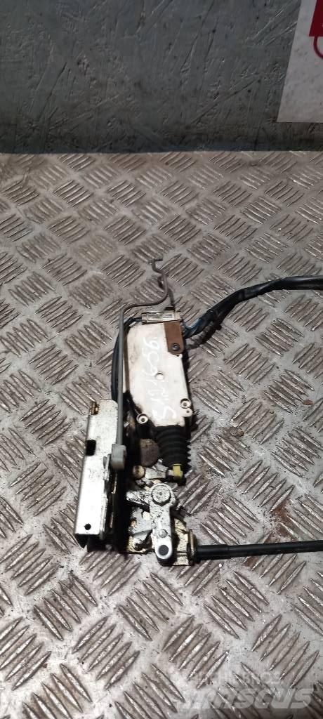 Scania R 440   1889267 Cabine e interni