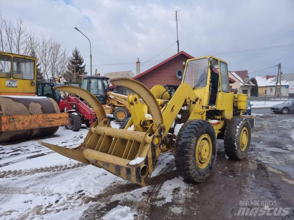  Ł 200 Ładowarka Pale gommate