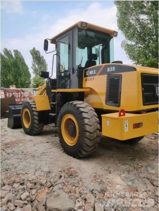 LiuGong 835 Pale gommate