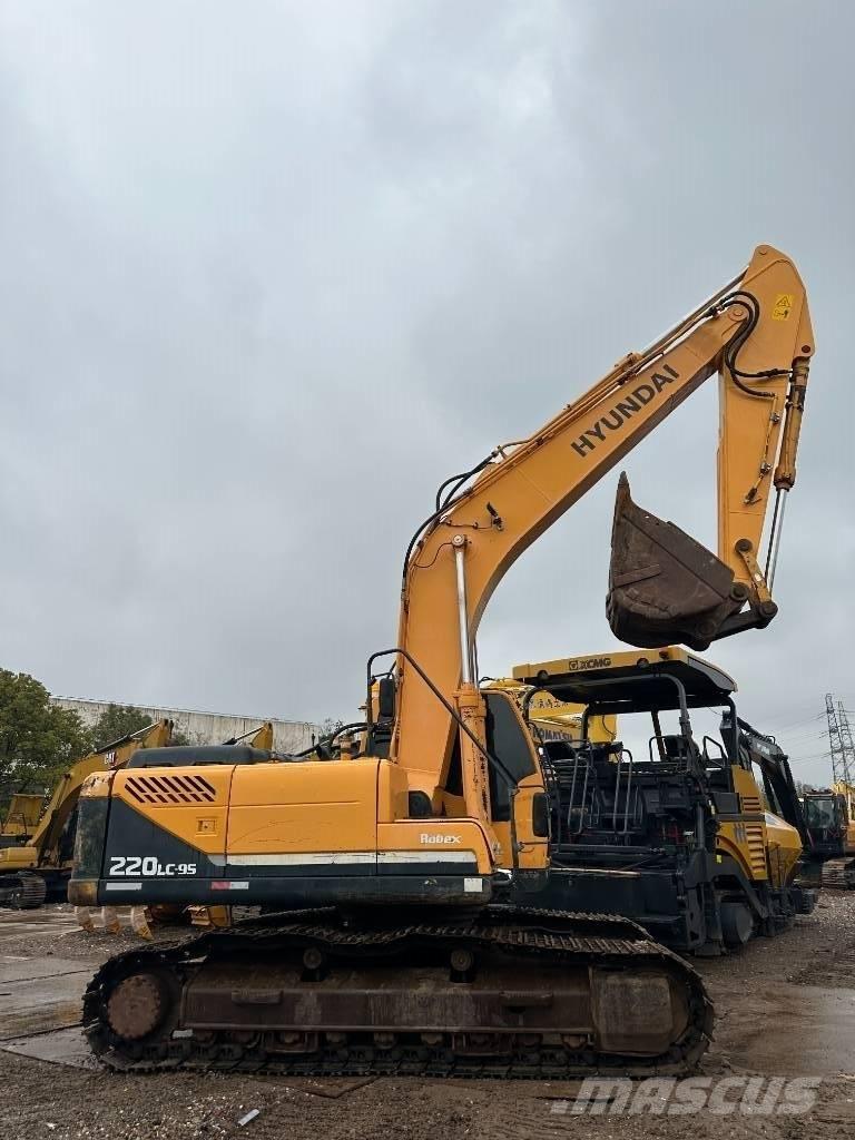 Hyundai 220LC-9S Escavatori cingolati