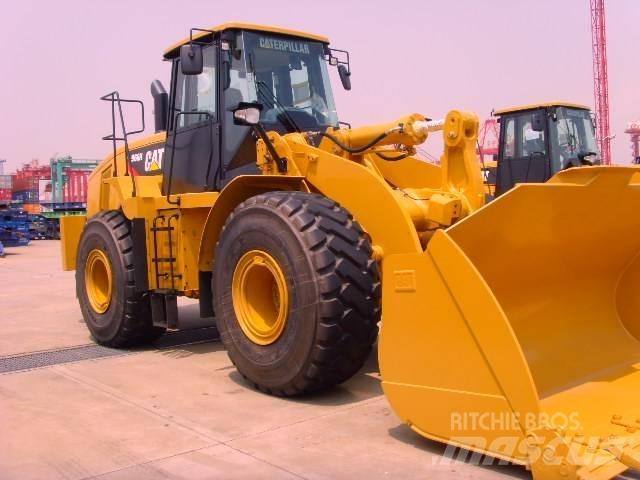 CAT 966H Pale gommate
