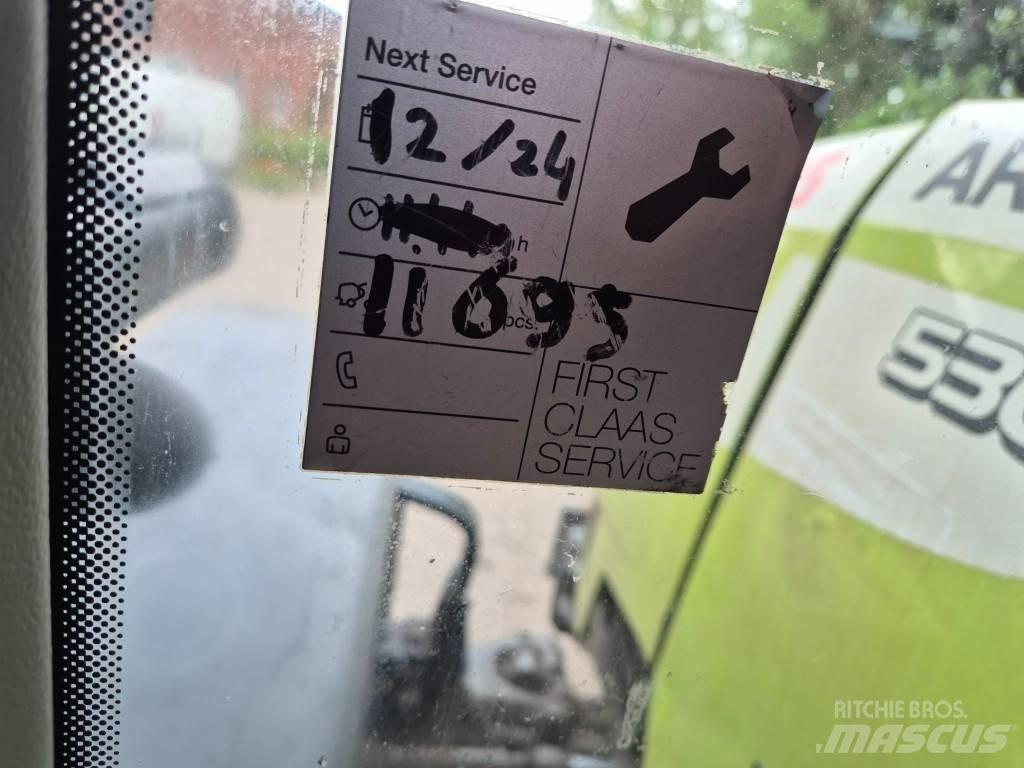 CLAAS Arion 530 Trattori