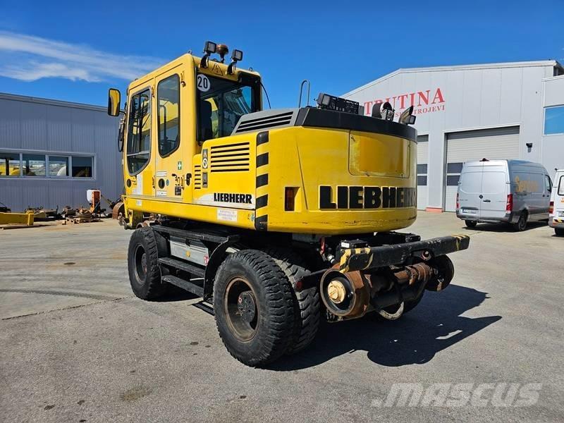Liebherr A 900 C ZW Escavatori gommati
