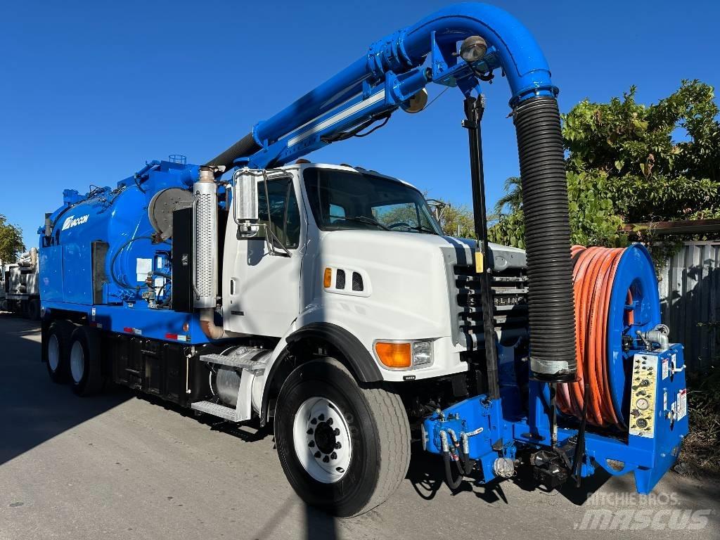Sterling L 7500 Camion autospurgo
