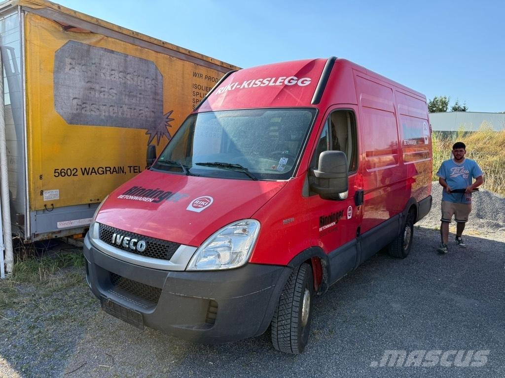 Iveco Daily 35 S14 Furgone chiuso