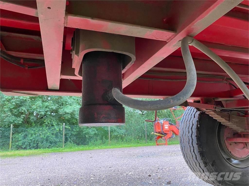 Agromet T-149 Rimorchi ribaltabili
