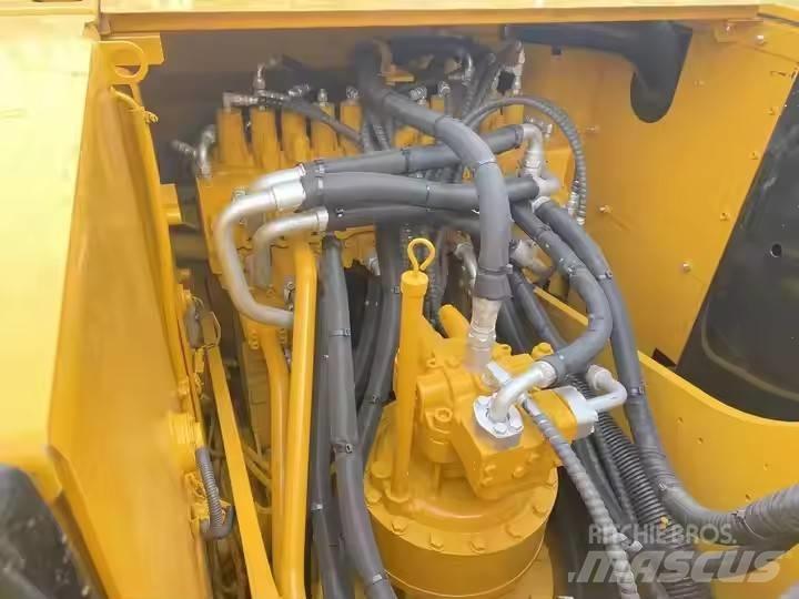 CAT CAT320D2 Escavatori medi 7t - 12t