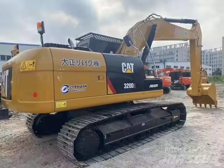 CAT CAT320D2 Escavatori medi 7t - 12t