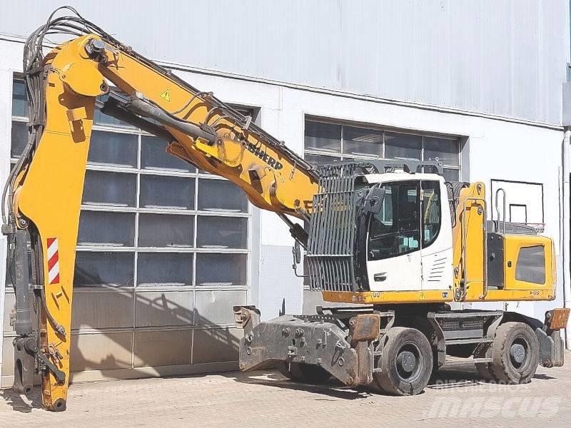 Liebherr LH 24 Movimentazione rifiuti