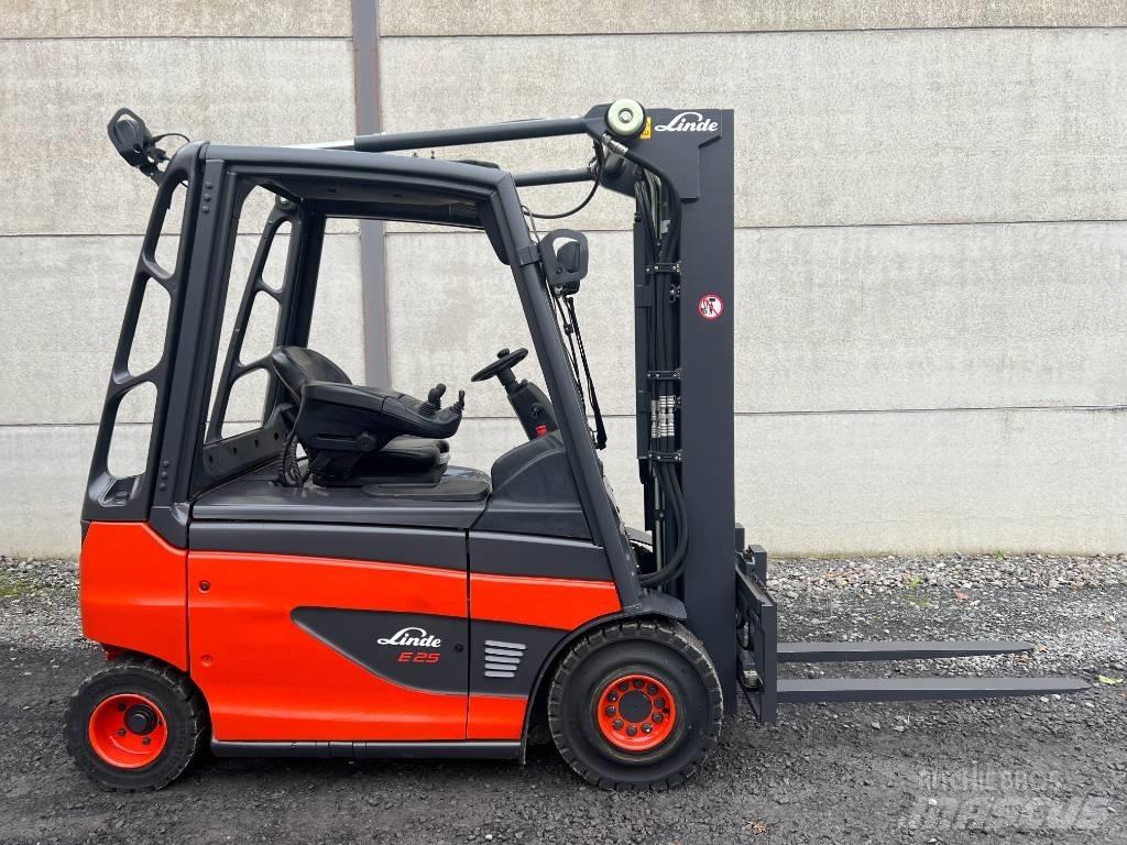 Linde E25-01 Carrelli elevatori elettrici